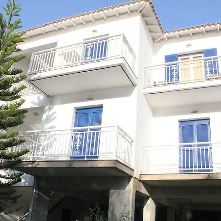 Theodora Studios Geni  Bagian luar foto